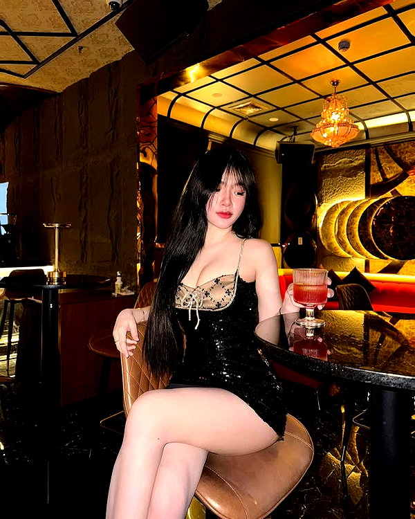 lyhythuedoxinh instagram image archive image