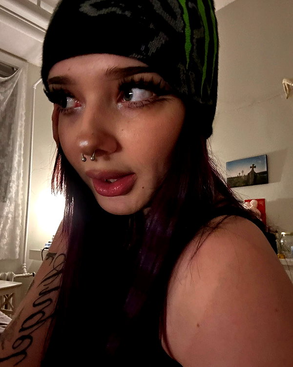 kaitfuckinglyn instagram image archive image