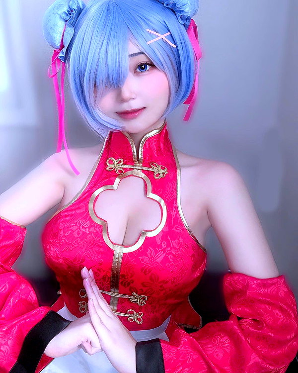 purinn_cos instagram image archive image