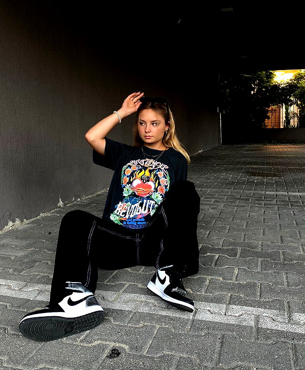 kiara.jlks instagram image archive image