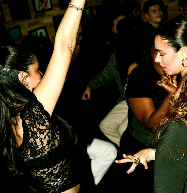 napopo_pub instagram image archive image