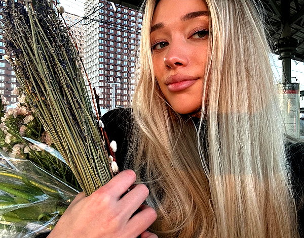 avestanova instagram image archive image