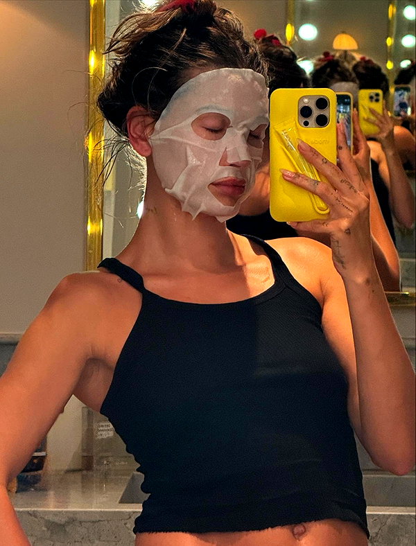 haileybieber instagram image archive image