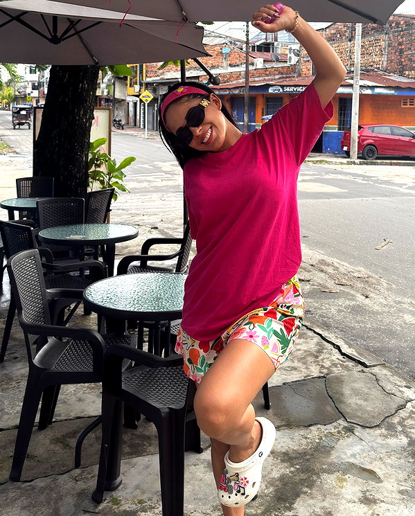 mishell.lindaflor instagram image archive image