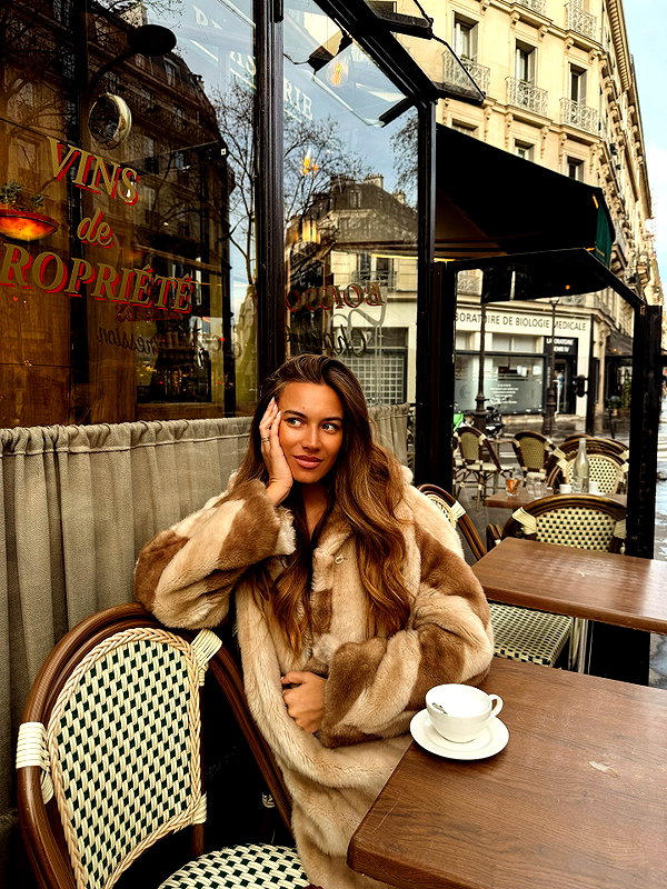 pia__kim instagram image archive image