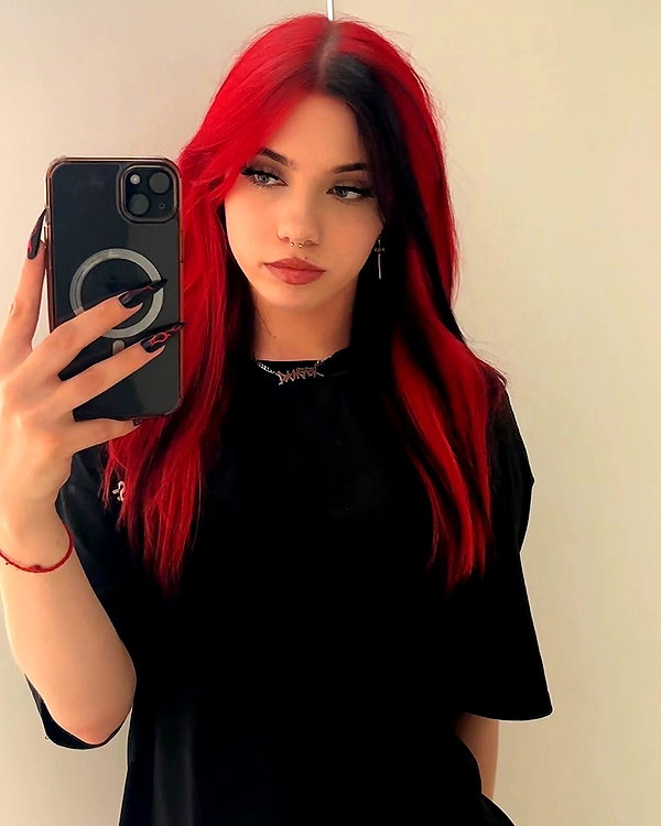 _roniira instagram image archive image