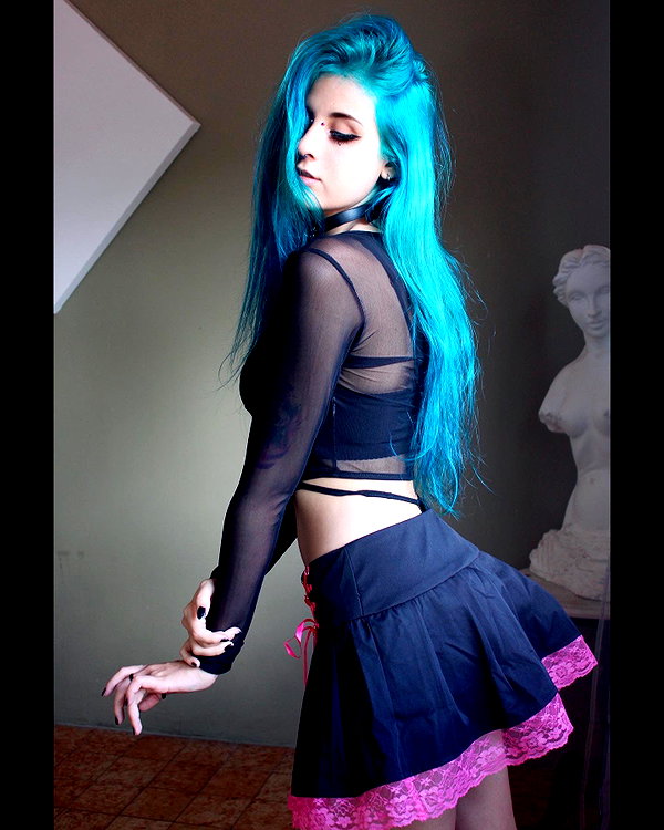 jadelaverne instagram image archive image