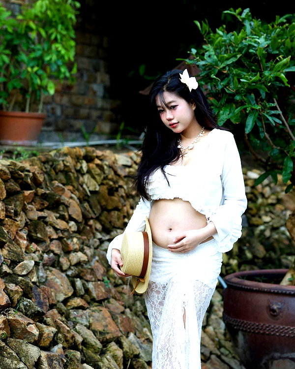 lyhythuedoxinh instagram image archive image