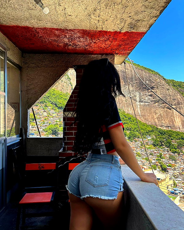 vanessa.rhd instagram image archive image