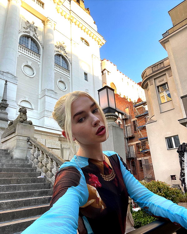 girlcalledluca instagram image archive image