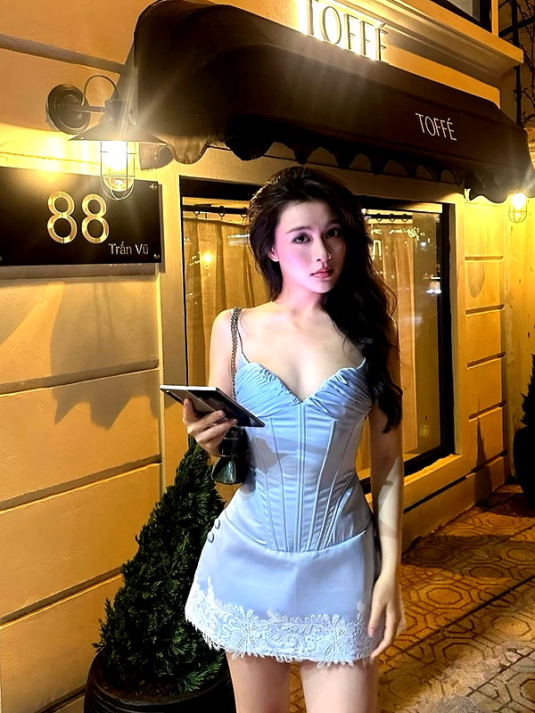 lyhythuedoxinh instagram image archive image