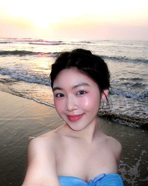 lyhythuedoxinh instagram image archive image
