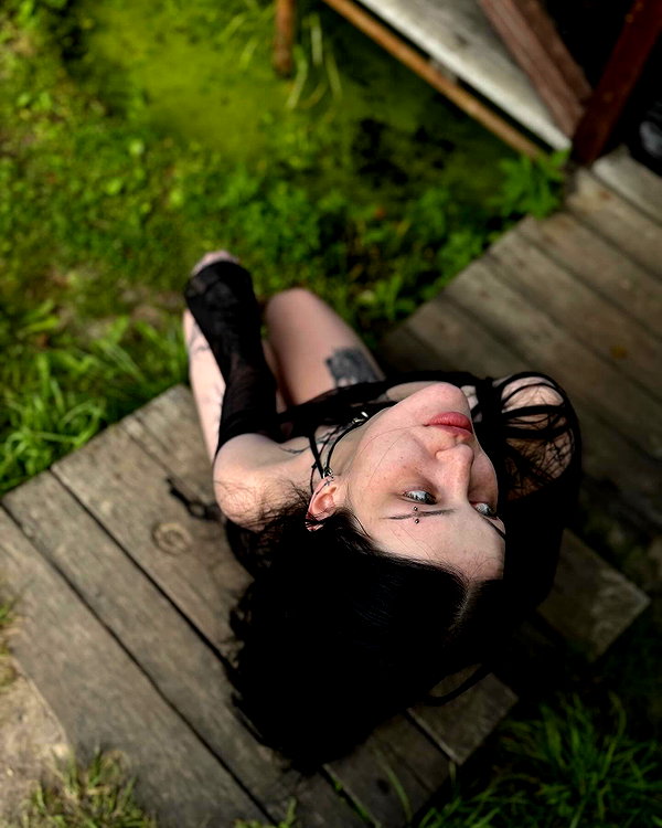 dalivrot instagram image archive image