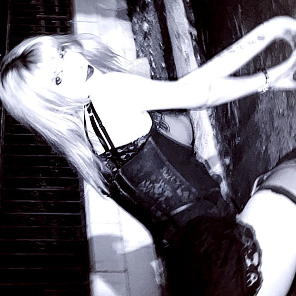 haileylayfield instagram image archive image
