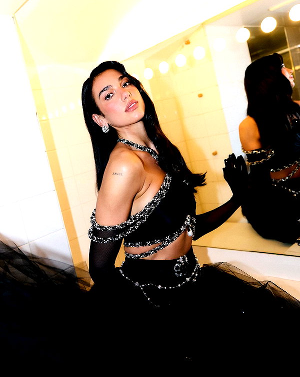 dualipa instagram image archive image