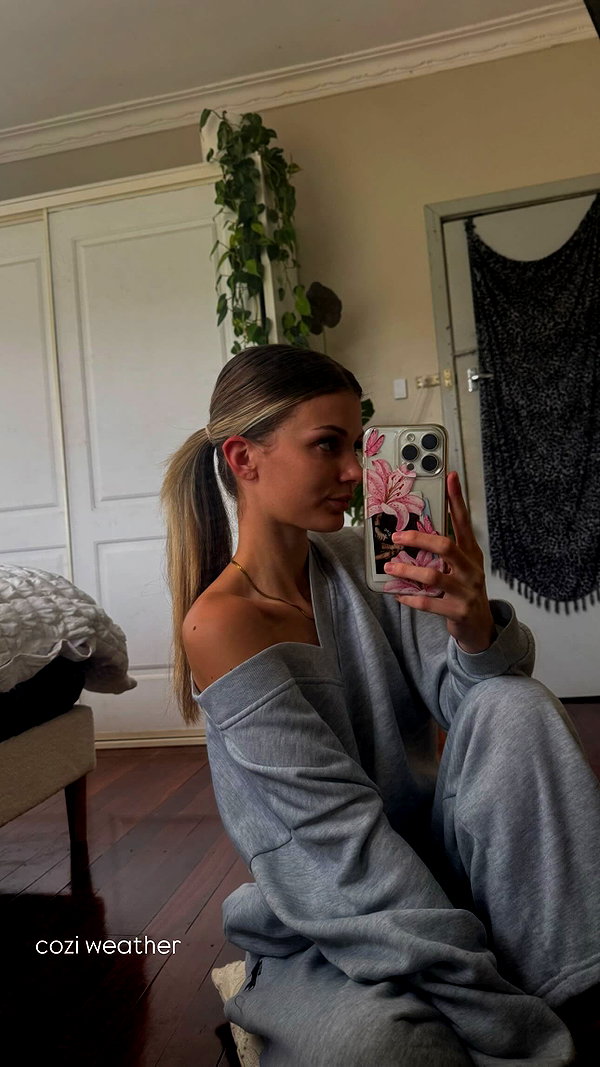 Archived image from @caitlynpasznicki on Instagram