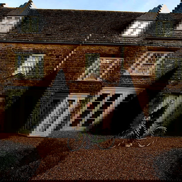 sydney_sweeney sydney_sweeney archive image