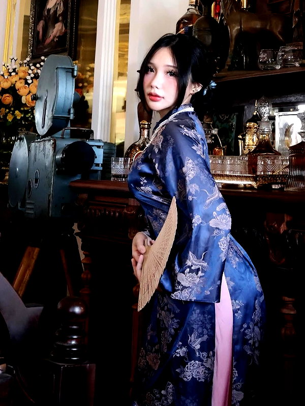 lyhythuedoxinh instagram image archive image