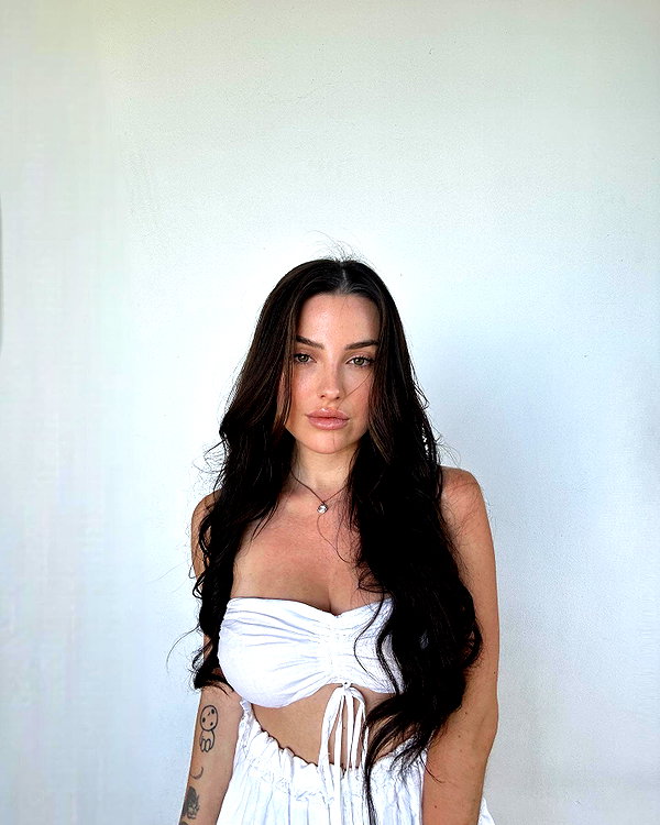 nikoleta.milenova instagram image archive image