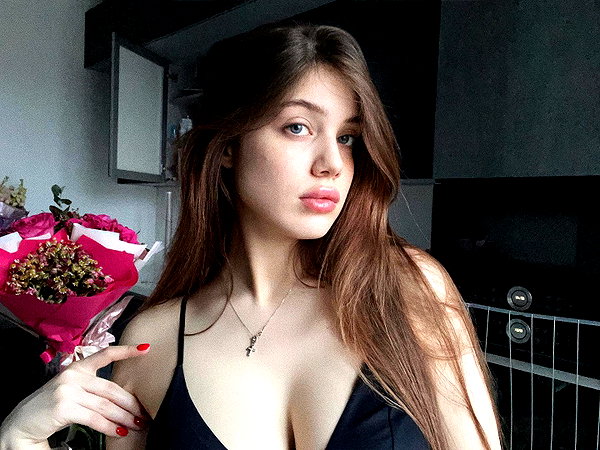 anna.utka22 instagram image archive image