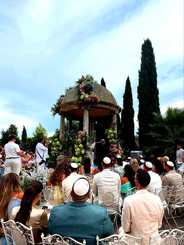 annezivi instagram image archive image