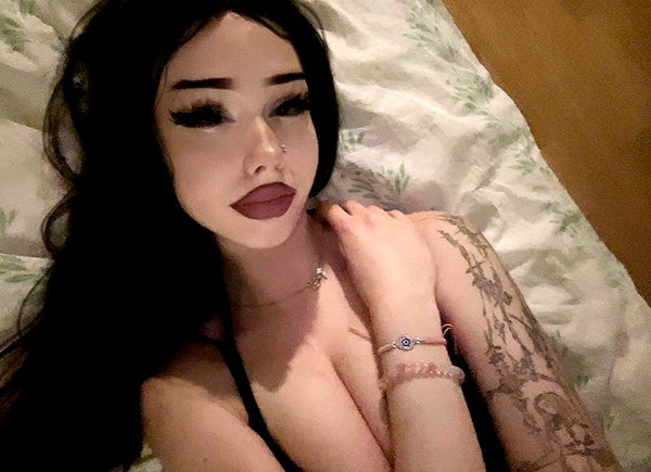 ellerumii instagram image archive image