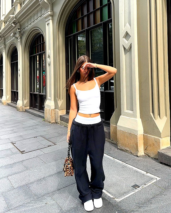 leahhalton instagram image archive image
