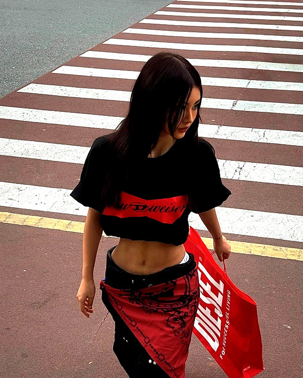 ll.lu1s instagram image archive image