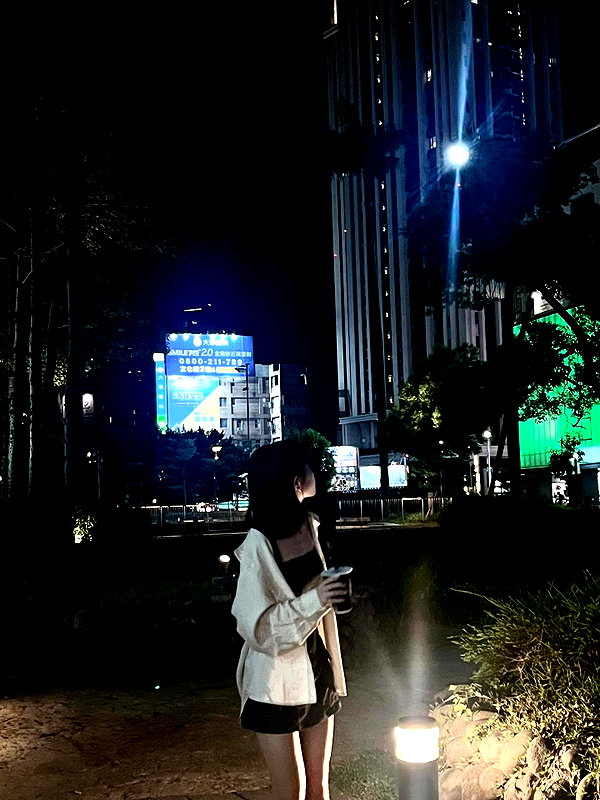 roure.yun instagram image archive image