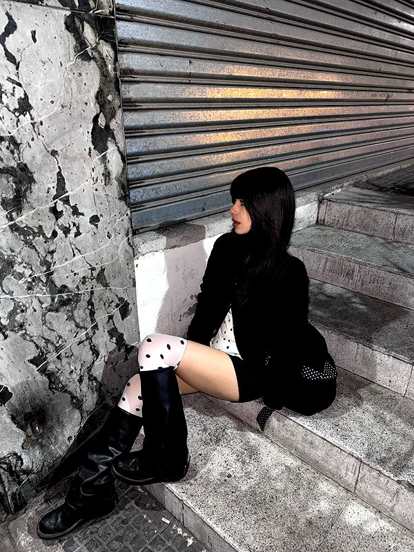 connie.01j instagram image archive image