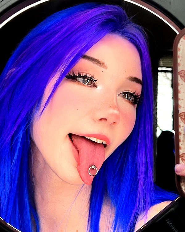 danielle.mercedie instagram image archive image