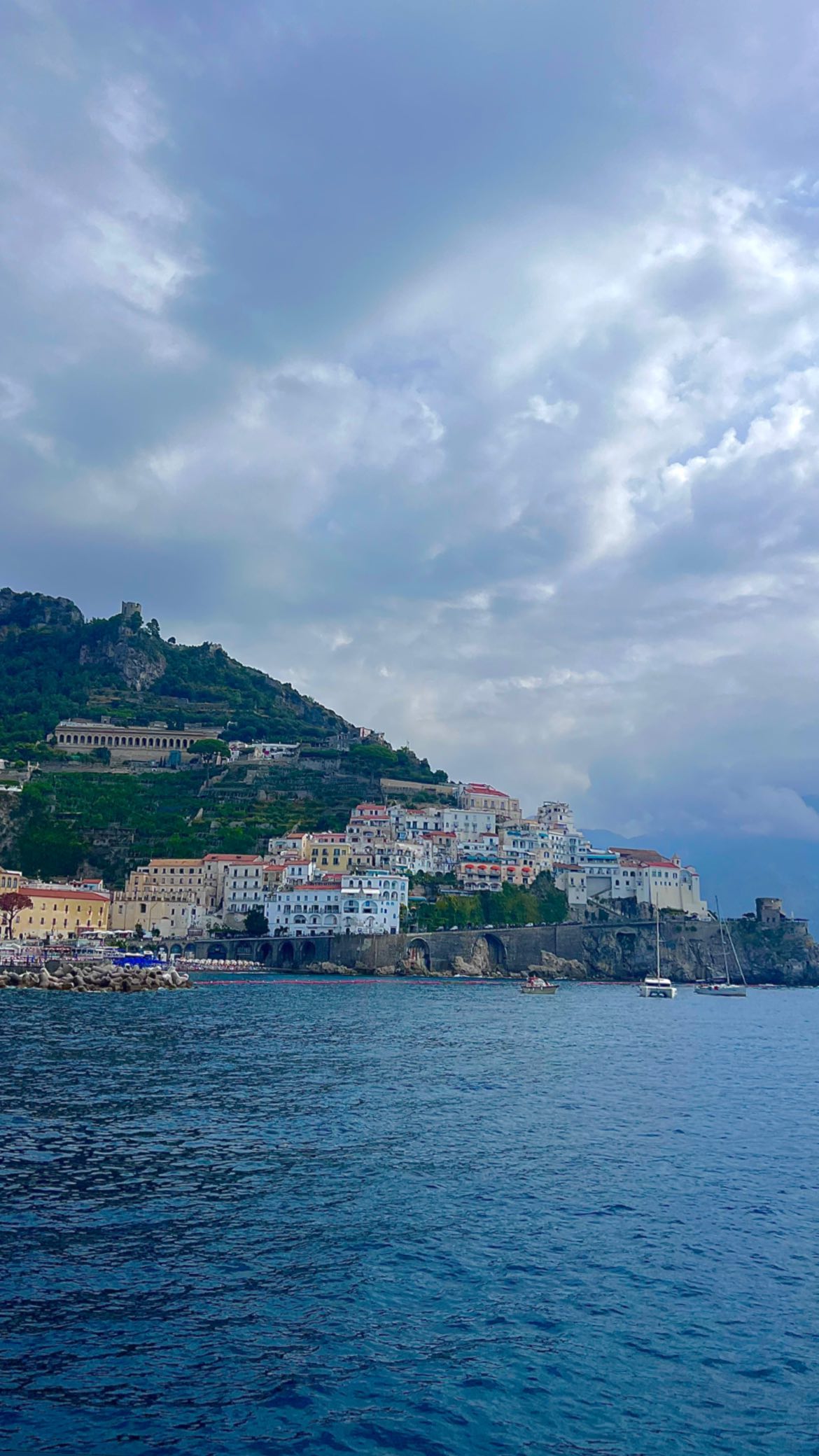 leonanaomii instagram image archive image