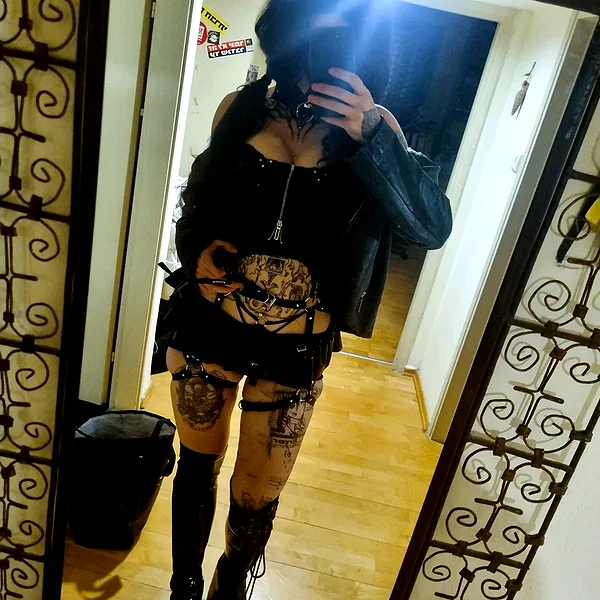 shayli_or instagram image archive image