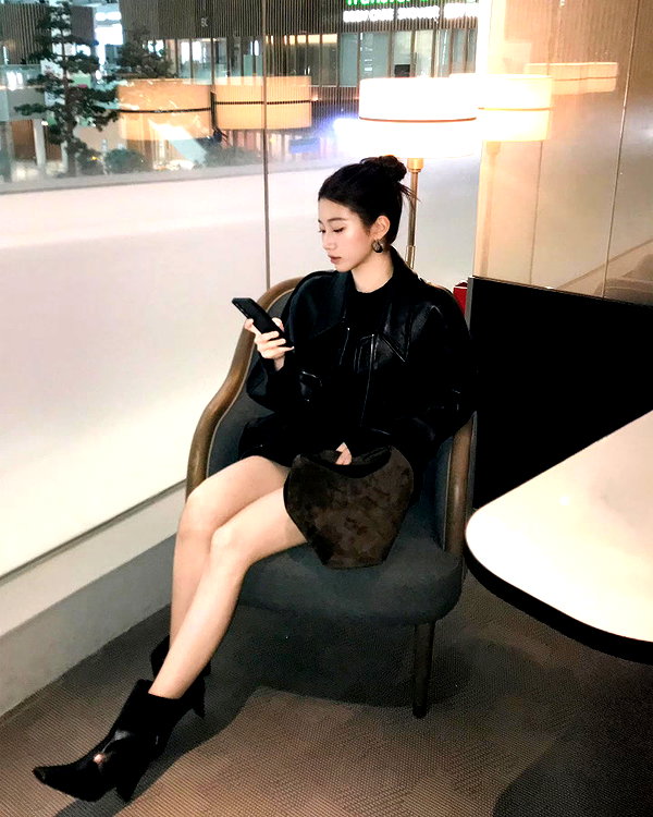 zuhazana instagram image archive image