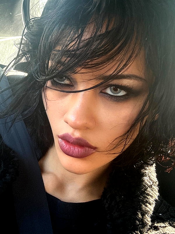leonanaomii instagram image archive image