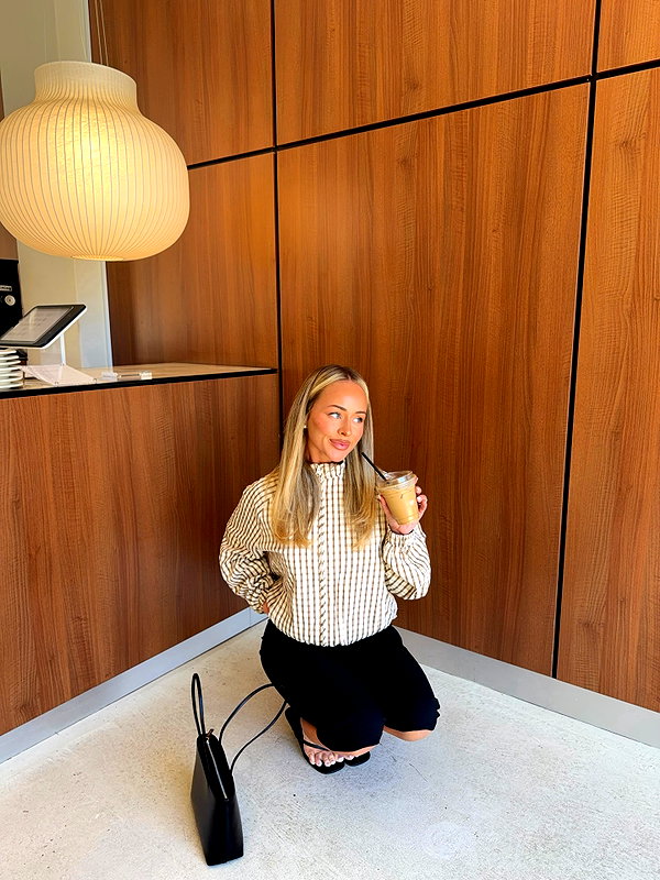 allieauton instagram image archive image