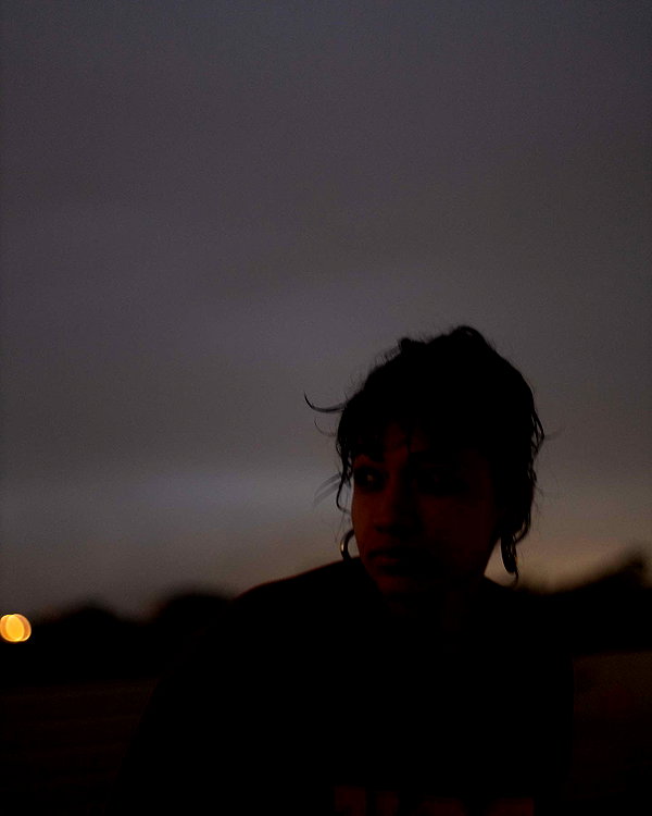 romi_henenson instagram image archive image