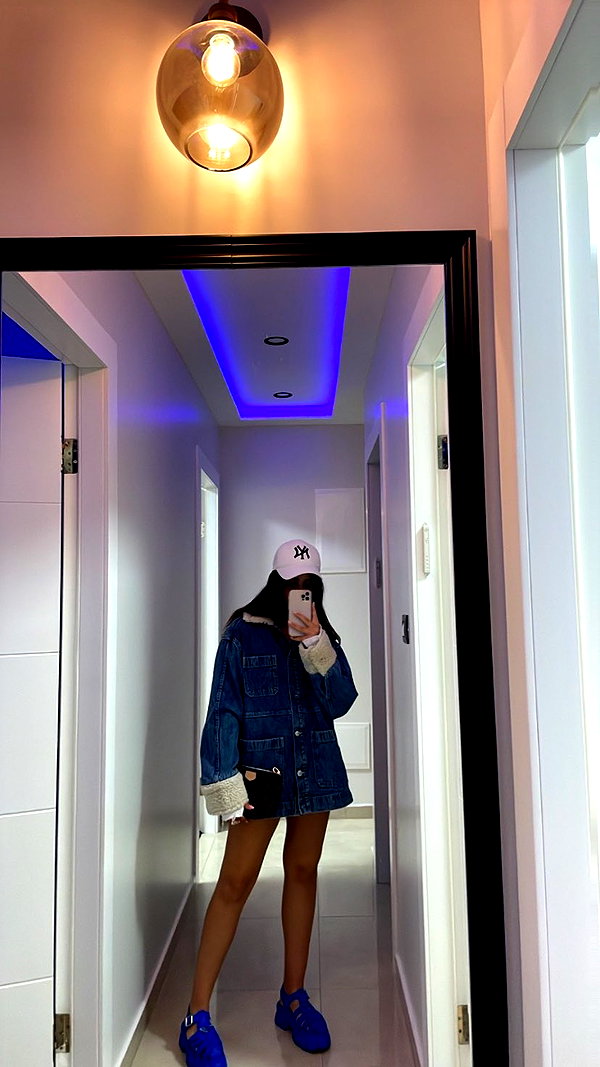 yuvalhazan___ instagram image archive image