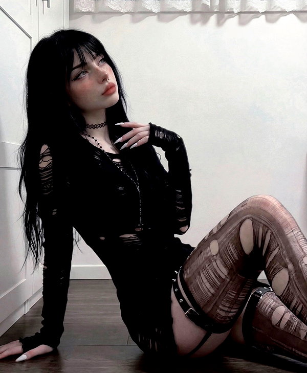 helybun instagram image archive image