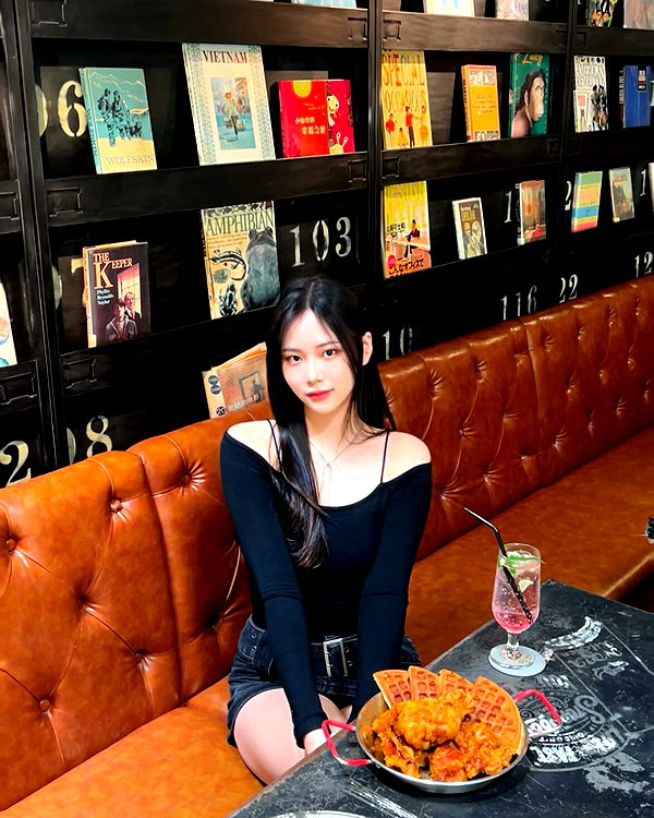 _jyying instagram image archive image