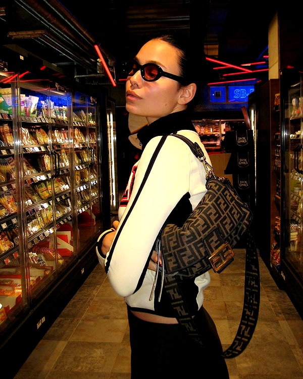 ninastodden instagram image archive image