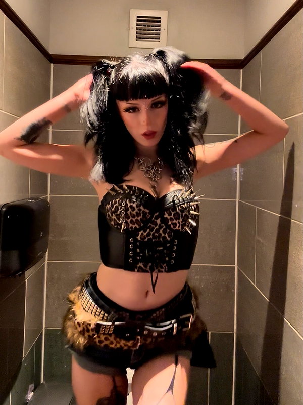 scarlett_ichor instagram image archive image