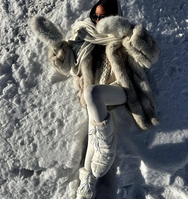 zoeliss instagram image archive image