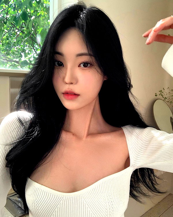 daxbin instagram image archive image