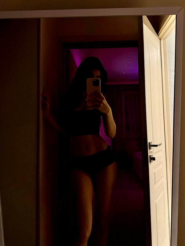 owlydiaa instagram image archive image