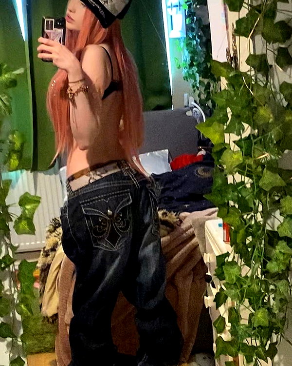 april._.ha instagram image archive image