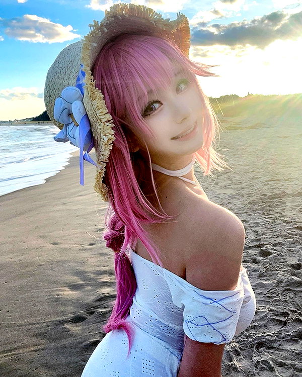 xier_cos instagram image archive image