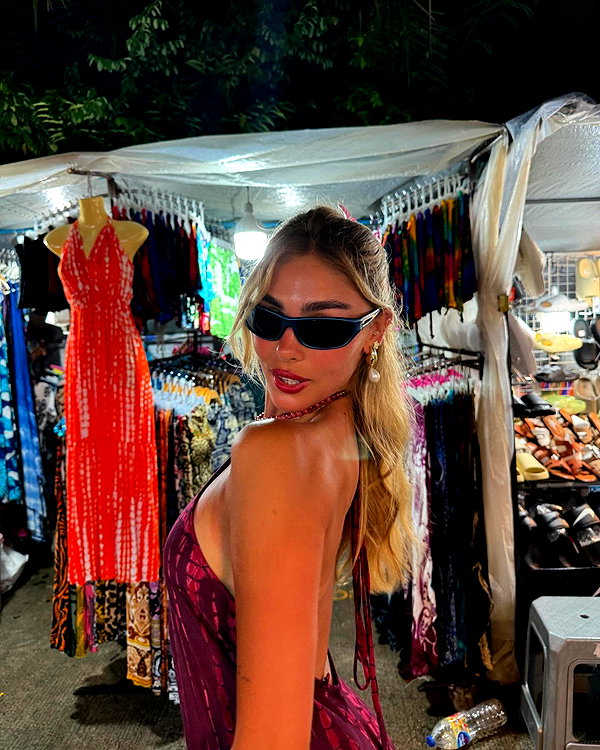 maya.keyy instagram image archive image