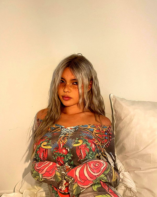 diakimeko instagram image archive image