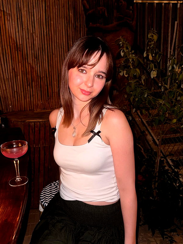 lihi.k_ instagram image archive image